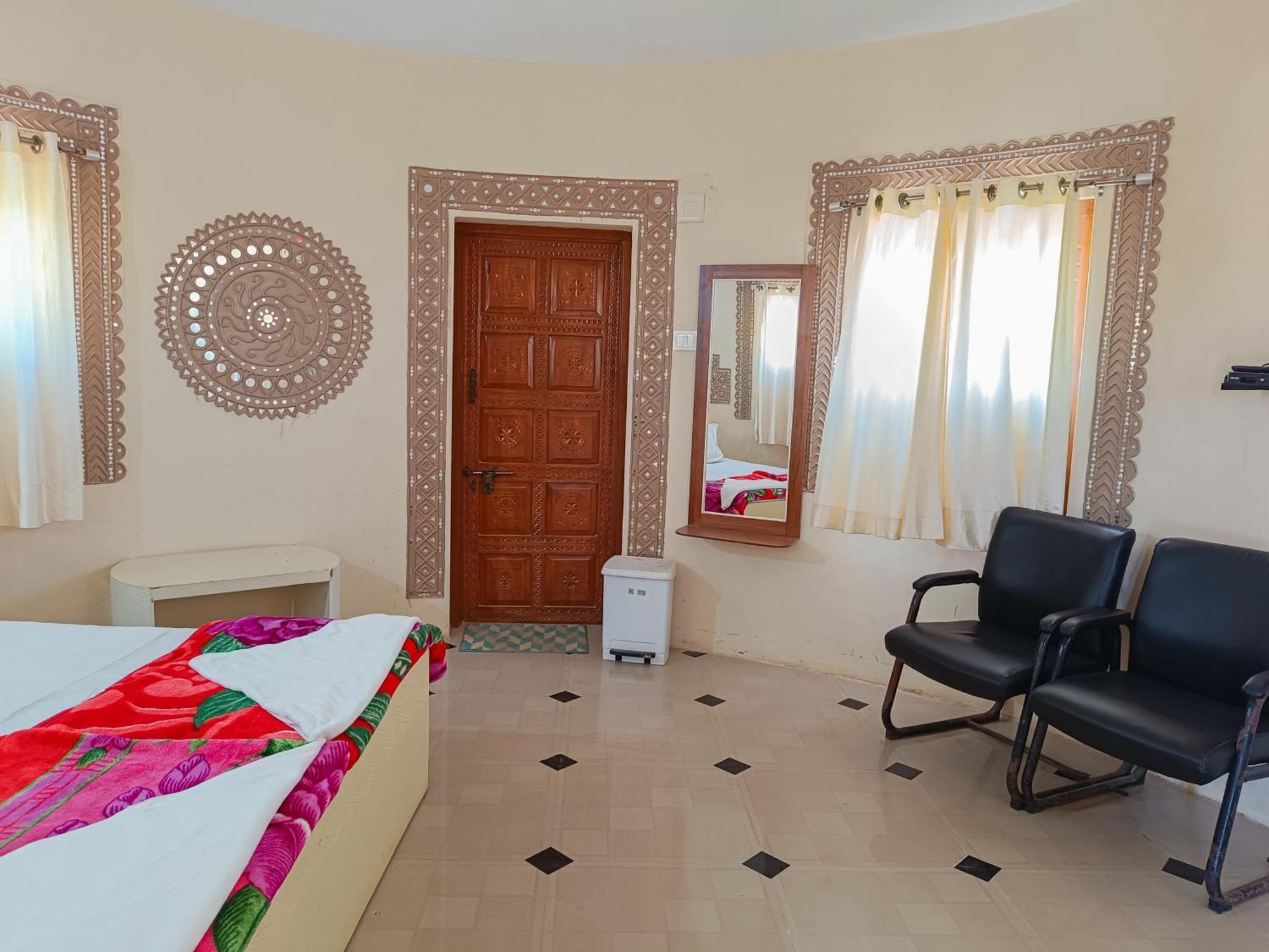 Dholavira Tourism Resort Buitenkant foto